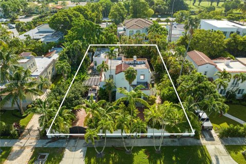Villa ou maison à vendre à Miami Beach, Floride: 3 chambres, 260.03 m2 № 689601 - photo 4