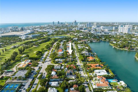 Купить земельный участок в Майами-Бич, Флорида № 689602 - фото 8