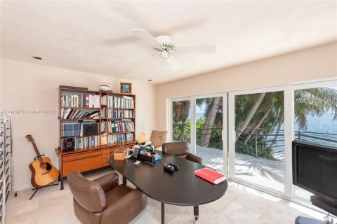 Villa ou maison à vendre à Coral Gables, Floride: 4 chambres, 386.85 m2 № 1329894 - photo 14