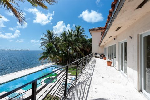 Villa ou maison à vendre à Coral Gables, Floride: 4 chambres, 386.85 m2 № 1329894 - photo 15