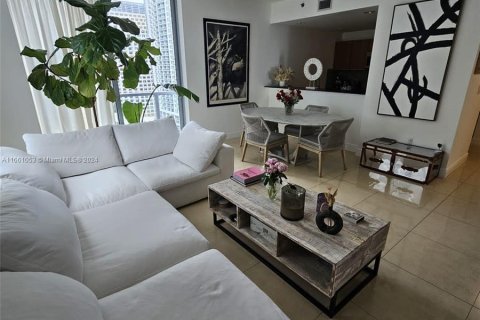 Condominio en alquiler en Miami, Florida, 2 dormitorios, 127.09 m2 № 1367386 - foto 7