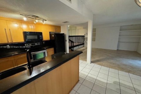 Copropriété à louer à Davie, Floride: 2 chambres, 111.48 m2 № 1367385 - photo 12