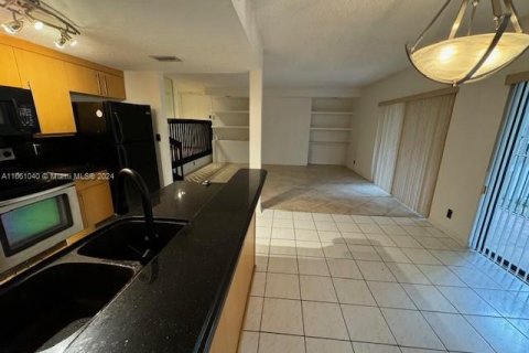 Copropriété à louer à Davie, Floride: 2 chambres, 111.48 m2 № 1367385 - photo 8