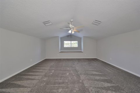 House in Tampa, Florida 4 bedrooms, 295.34 sq.m. № 1131382 - photo 22