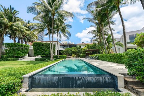 Villa ou maison à vendre à Golden Beach, Floride: 6 chambres, 720.46 m2 № 1226423 - photo 18