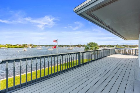 Villa ou maison à vendre à Stuart, Floride: 5 chambres, 333.98 m2 № 977000 - photo 13