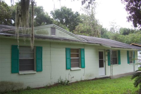 House in Zephyrhills, Florida 3 bedrooms, 110.55 sq.m. № 1366622 - photo 5