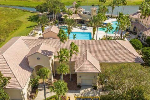 Villa ou maison à vendre à Kissimmee, Floride: 5 chambres, 312.06 m2 № 1297366 - photo 2