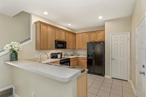 Townhouse in Orlando, Florida 3 bedrooms, 189.15 sq.m. № 1297403 - photo 7