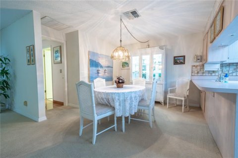 Copropriété à vendre à New Port Richey, Floride: 2 chambres, 119.66 m2 № 1320135 - photo 10