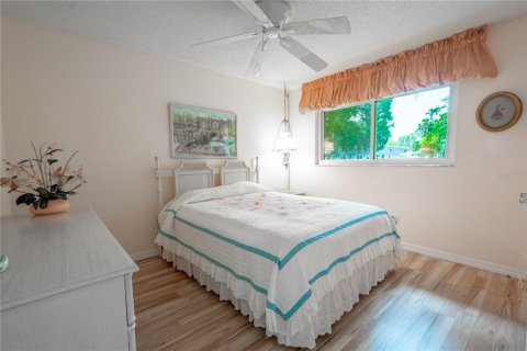 Copropriété à vendre à New Port Richey, Floride: 2 chambres, 119.66 m2 № 1320135 - photo 23