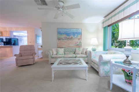 Copropriété à vendre à New Port Richey, Floride: 2 chambres, 119.66 m2 № 1320135 - photo 11