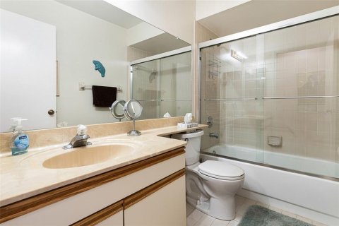 Condo in Punta Gorda, Florida, 2 bedrooms  № 1320072 - photo 24