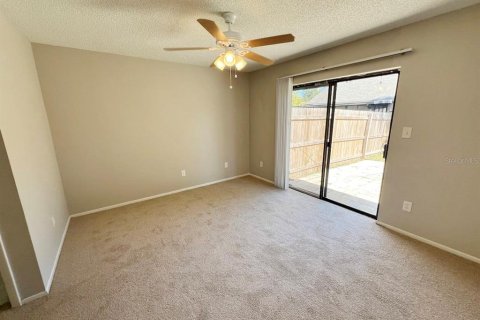 Dúplex en venta en Orlando, Florida, 2 dormitorios, 91.04 m2 № 1427111 - foto 10