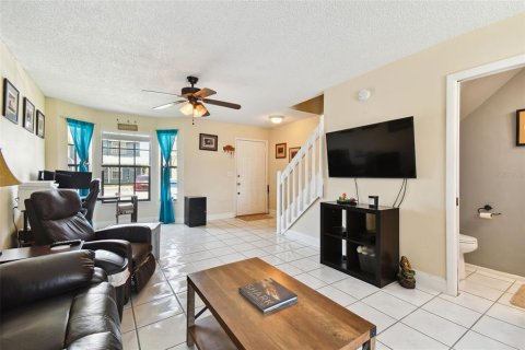 Touwnhouse à vendre à Tampa, Floride: 2 chambres, 108.14 m2 № 1257309 - photo 6