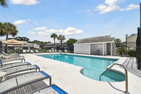 Townhouse in Tampa, Florida 2 bedrooms, 108.14 sq.m. № 1257309 - photo 22