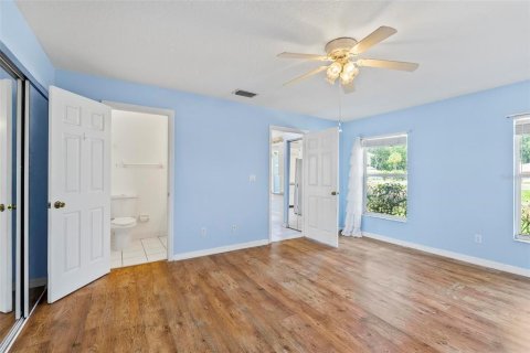 House in Edgewater, Florida 3 bedrooms, 137.4 sq.m. № 1322984 - photo 21