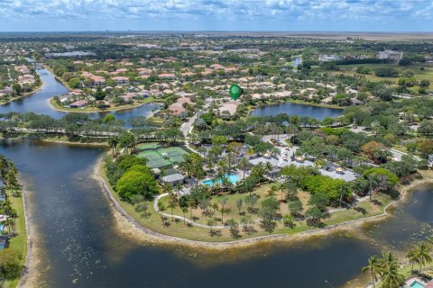 Villa ou maison à vendre à Parkland, Floride: 3 chambres, 183.67 m2 № 1163127 - photo 2