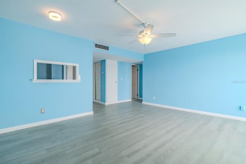 Condominio en venta en Daytona Beach, Florida, 1 dormitorio, 61.78 m2 № 1382450 - foto 13