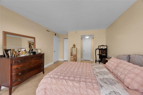 Copropriété à vendre à Coral Gables, Floride: 2 chambres, 89.19 m2 № 1377365 - photo 16