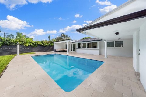 Villa ou maison à vendre à Miami, Floride: 5 chambres, 263.56 m2 № 1377363 - photo 28