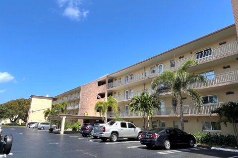 Condominio en venta en Boynton Beach, Florida, 1 dormitorio, 70.42 m2 № 1135490 - foto 19