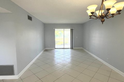 Condominio en venta en Boynton Beach, Florida, 1 dormitorio, 70.42 m2 № 1135490 - foto 15