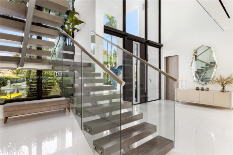 Villa ou maison à vendre à Fort Lauderdale, Floride: 8 chambres, 824.97 m2 № 628967 - photo 11