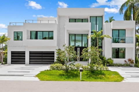 Casa en venta en Fort Lauderdale, Florida, 8 dormitorios, 824.97 m2 № 628967 - foto 28
