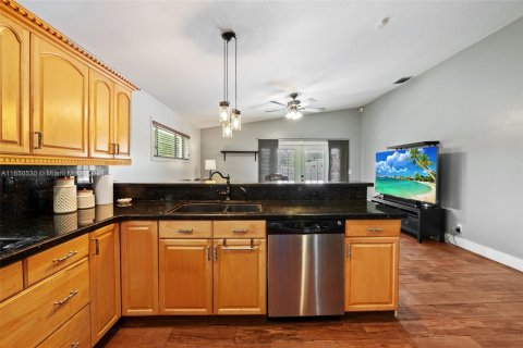 Casa en venta en Sunrise, Florida, 3 dormitorios, 160.81 m2 № 1333269 - foto 9