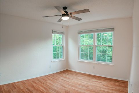 Condo in Orlando, Florida, 2 bedrooms  № 1366519 - photo 11