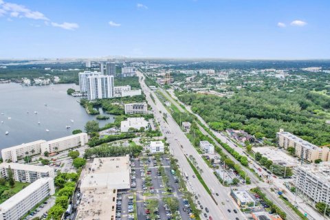 Condo in Aventura, Florida, 2 bedrooms  № 742061 - photo 5