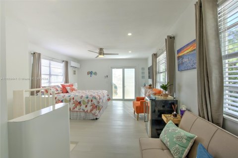 Casa en venta en Marathon, Florida, 3 dormitorios, 185.34 m2 № 1291660 - foto 13