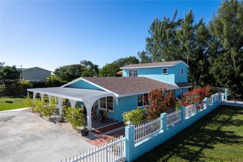 Villa ou maison à vendre à Marathon, Floride: 3 chambres, 185.34 m2 № 1291660 - photo 7