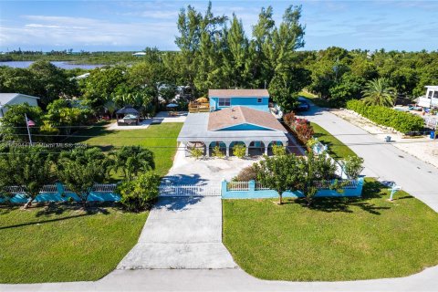 Villa ou maison à vendre à Marathon, Floride: 3 chambres, 185.34 m2 № 1291660 - photo 3