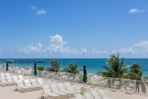 Copropriété à vendre à Pompano Beach, Floride: 2 chambres, 104.52 m2 № 1100765 - photo 6