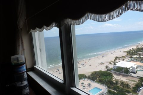 Condo in Pompano Beach, Florida, 2 bedrooms  № 1100765 - photo 13