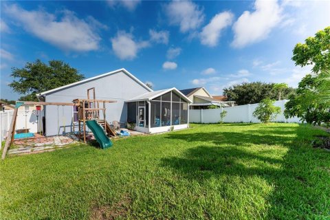 House in Davenport, Florida 3 bedrooms, 121.7 sq.m. № 1264862 - photo 9