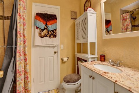 Touwnhouse à vendre à Pembroke Pines, Floride: 2 chambres, 93.65 m2 № 1095792 - photo 12