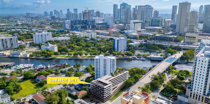 Immobilier commercial à Miami, Floride № 1330626