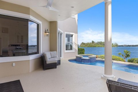 Villa ou maison à vendre à Vero Beach, Floride: 4 chambres, 415.64 m2 № 1154546 - photo 15