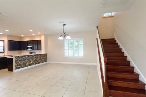 Casa en venta en Oxford, Florida, 6 dormitorios, 403.94 m2 № 1398809 - foto 13