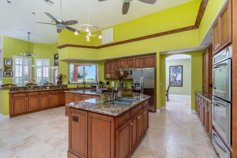 Villa ou maison à vendre à Punta Gorda, Floride: 7 chambres № 1220760 - photo 8