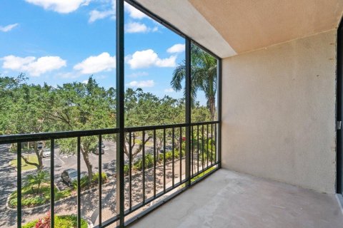 Condo in Boca Raton, Florida, 2 bedrooms  № 1221544 - photo 13