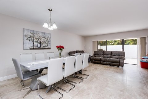 Condo in Miami, Florida, 3 bedrooms  № 1160376 - photo 20