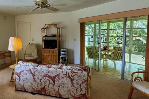 Condo in Stuart, Florida, 2 bedrooms  № 1100661 - photo 15