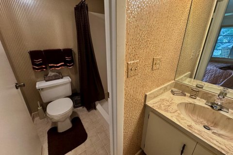 Copropriété à vendre à Stuart, Floride: 2 chambres, 111.48 m2 № 1100661 - photo 4