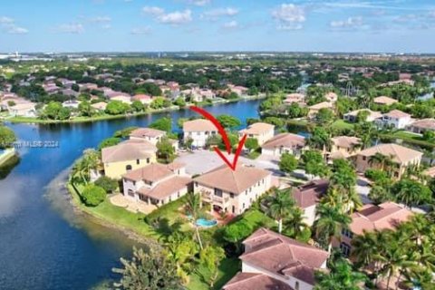 Casa en venta en Miramar, Florida, 6 dormitorios, 355.82 m2 № 1318899 - foto 5