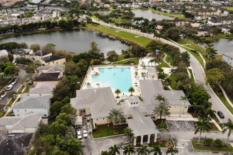 Villa ou maison à vendre à Homestead, Floride: 4 chambres, 284.1 m2 № 858330 - photo 21