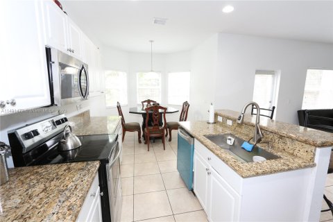 Villa ou maison à vendre à Homestead, Floride: 4 chambres, 284.1 m2 № 858330 - photo 3